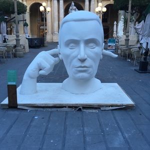 Meet your Posher, Thomas